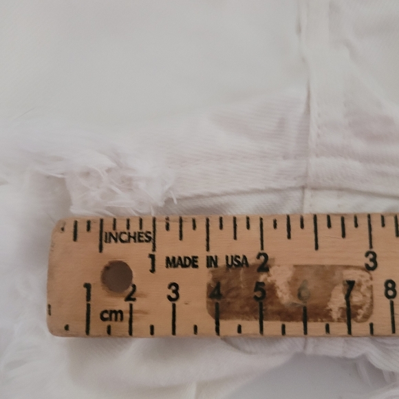 We the Free Distressed Grommet Denim Shorts Size 27 - Picture 16 of 16